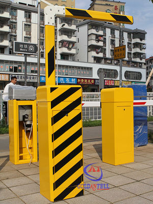 3M - 6M Option Cold Rolled Steel Vehicle Access Gate 220V AC / 110V AC Automatic