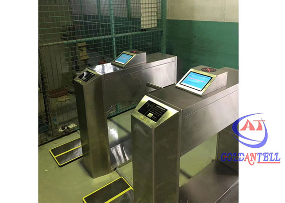 Cancello girevole LCD del braccio del passaggio 3 del portone automatico del pedone ESD singolo per l'entrata dell'ingresso