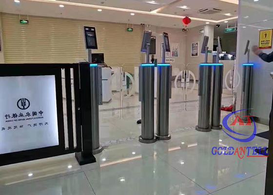 Riconoscimento completo del controllo di accesso del portone del cancello girevole di altezza di capacità di 50000 fronti per la Banca