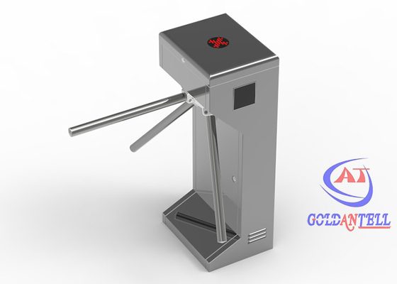 Controllo di accesso semiautomatico per lettori di carte RFID