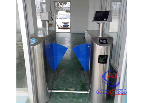 Cancello girevole automatico Rfid ad alta velocità della barriera della falda di acciaio inossidabile con i lettori di impronta digitale