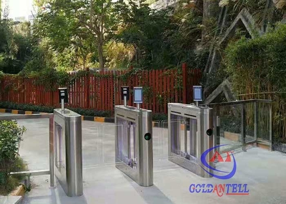 barriere infrarosse del braccio dell'oscillazione del termometro facciale all'aperto di riconoscimento